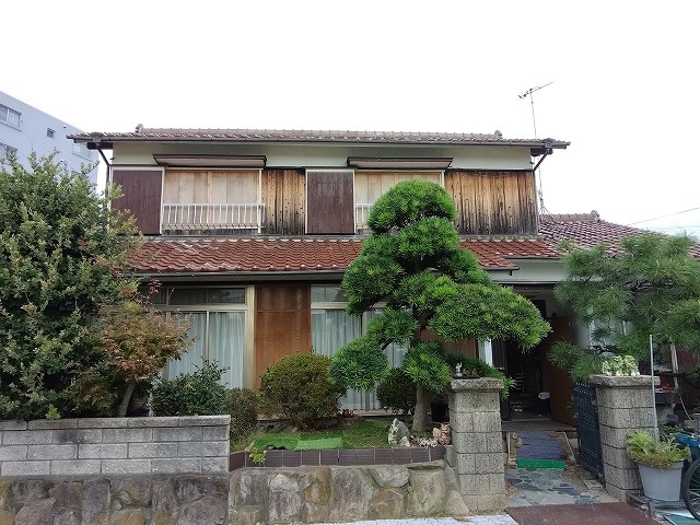 加古川市　雨漏り調査宅