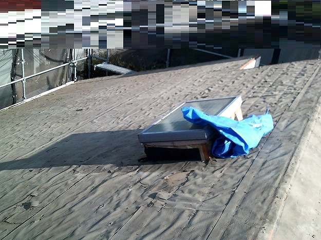 瓦撤去後の屋根下地