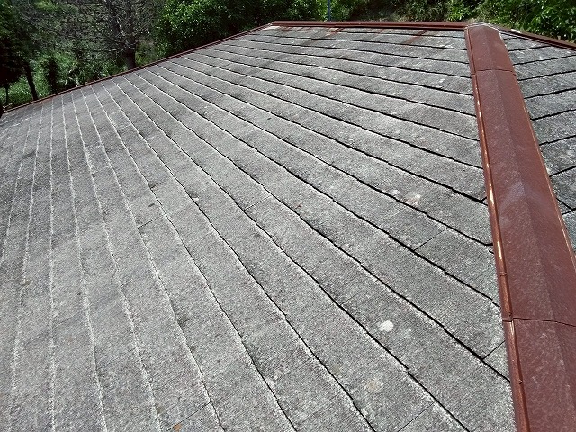 色あせた屋根全体