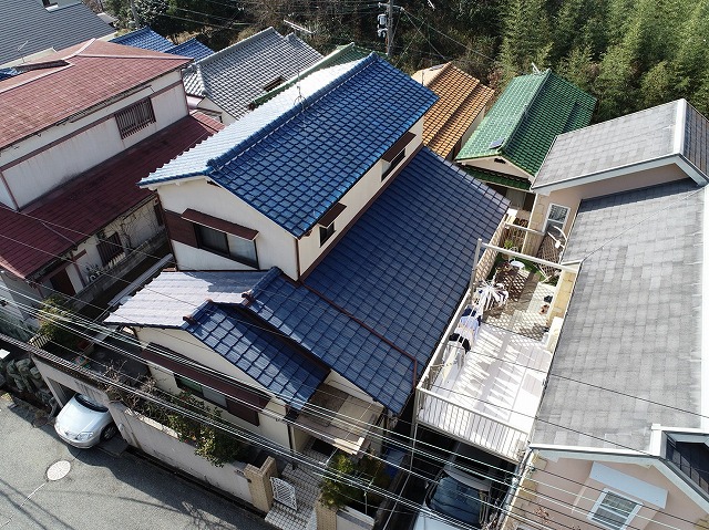 ドローンから確認した屋根全体の状態