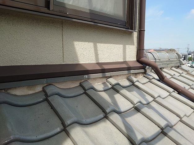 壁際の取り合い部と雨仕舞のチェック