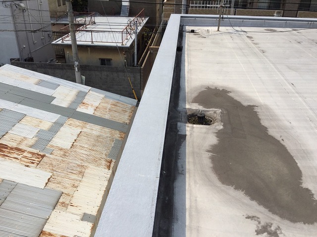 屋上防水と周辺の状況