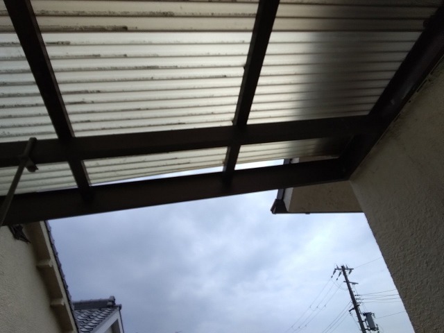 加古川市　波板　浮き