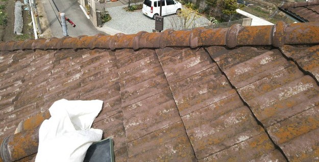 加古川市で棟瓦補強工事　モルタルからなんばんへ安心の屋根修理