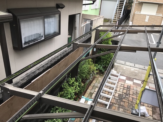 姫路市　波板　劣化　撤去