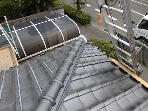 姫路市｜雨漏りした屋根を部分葺き替え！費用を抑えて雨漏りを解消した施工事例