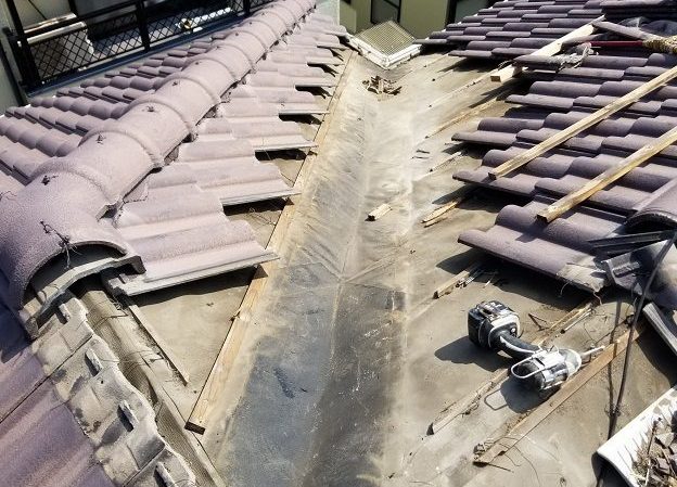 加古川市　谷　施工中　銅板　撤去