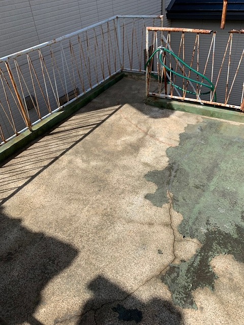 姫路市　ベランダ　防水層摩耗