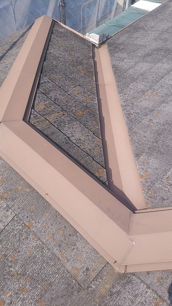 棟板金まわりの状態確認