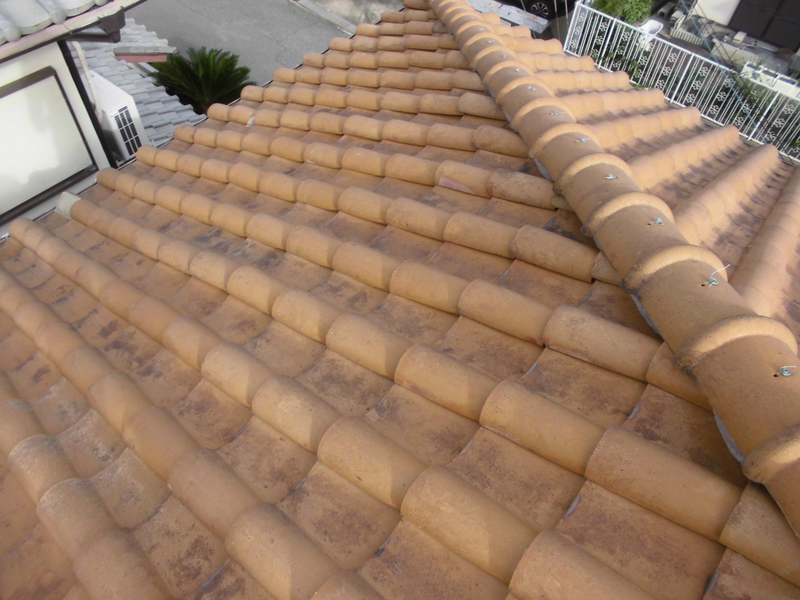 加古川市　棟部の固定状況とラバーロックの必要性