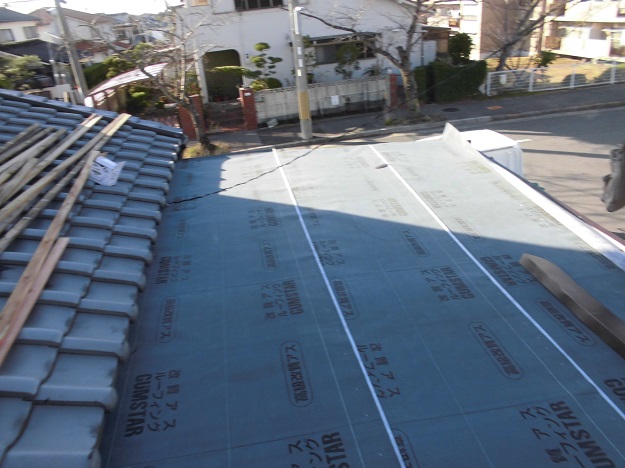 姫路市　波板トタン　ゴムアス施工