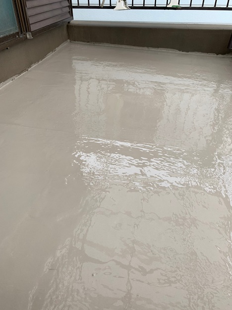 姫路市　ベランダ防水工事　水性塗膜防水