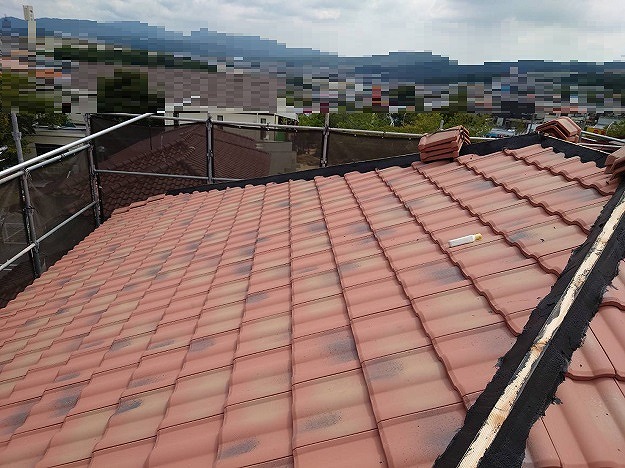 姫路市　棟部の仕上げとモルロック（黒）の塗り上げ