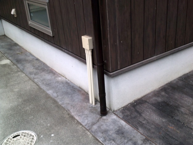 姫路市　竪樋修理　取付