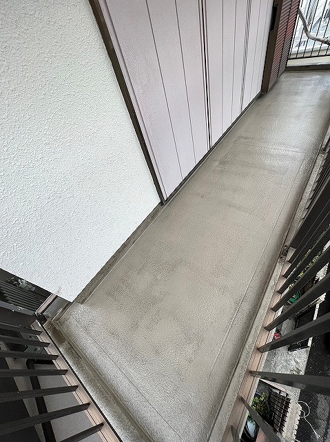 姫路市　ベランダ防水工事　防水層形成
