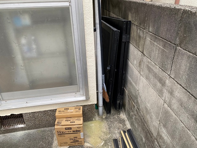 高砂市　雨樋交換工事　竪樋　排水出口
