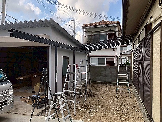 加古川市　テラス組立て