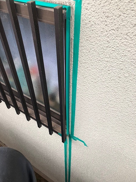 マスキングによる養生作業