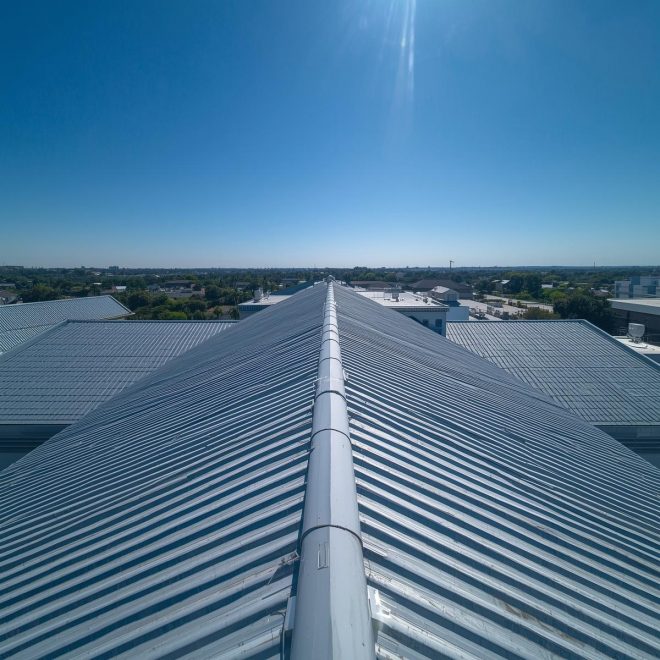 明石市の工場屋根工事　工場屋根の種類・カバー工法などのメンテナンスを徹底解説！