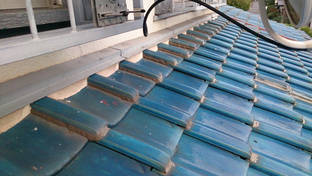 加古川市　屋根リフォーム前　葺き替え