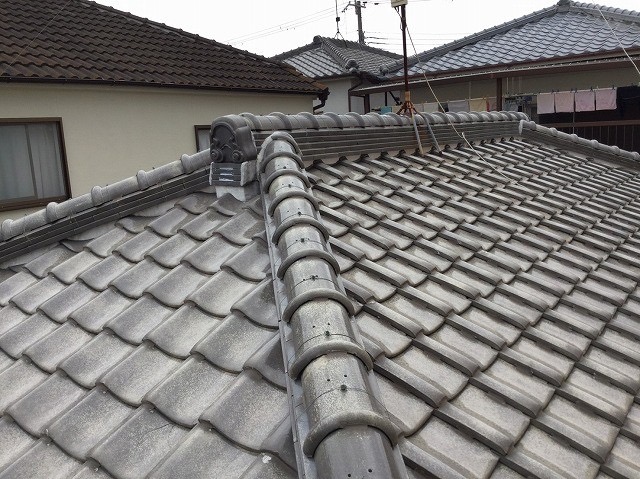 明石市　雨漏り修理、屋根材　和瓦