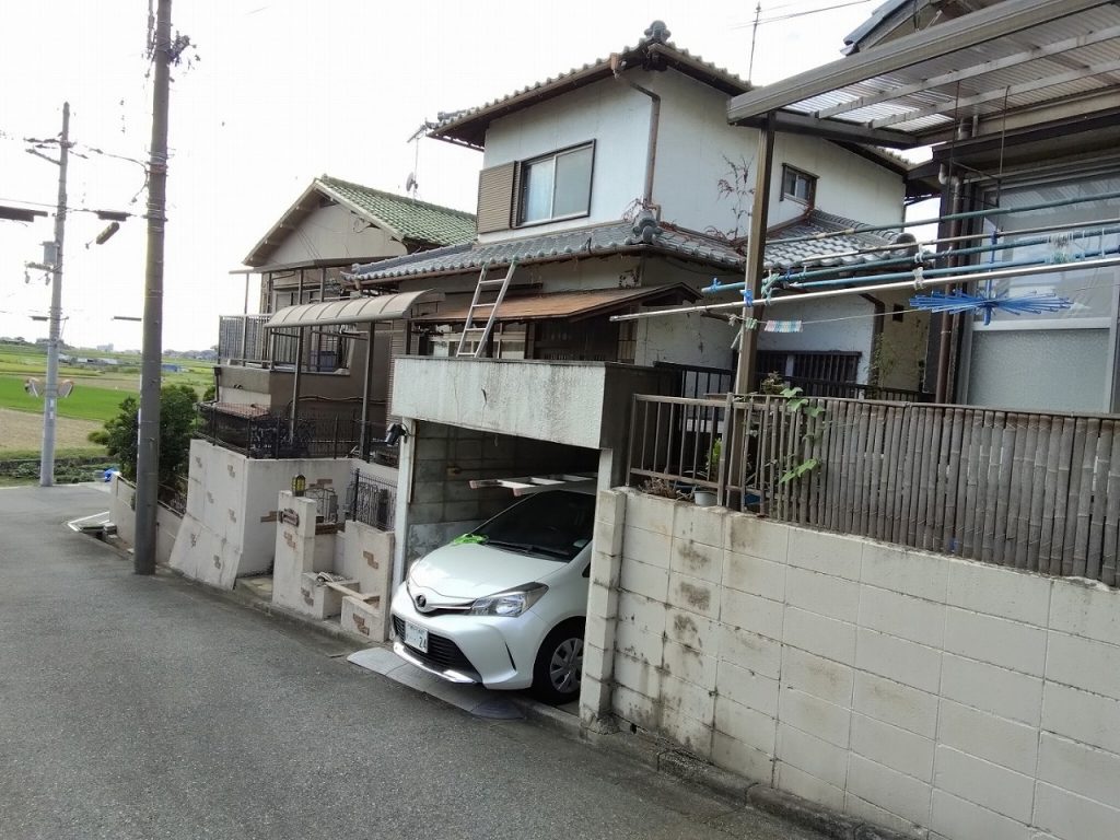 加古郡稲美町｜和瓦の劣化・金属屋根の錆びを点検で確認。葺き替え・カバー工法をご提案