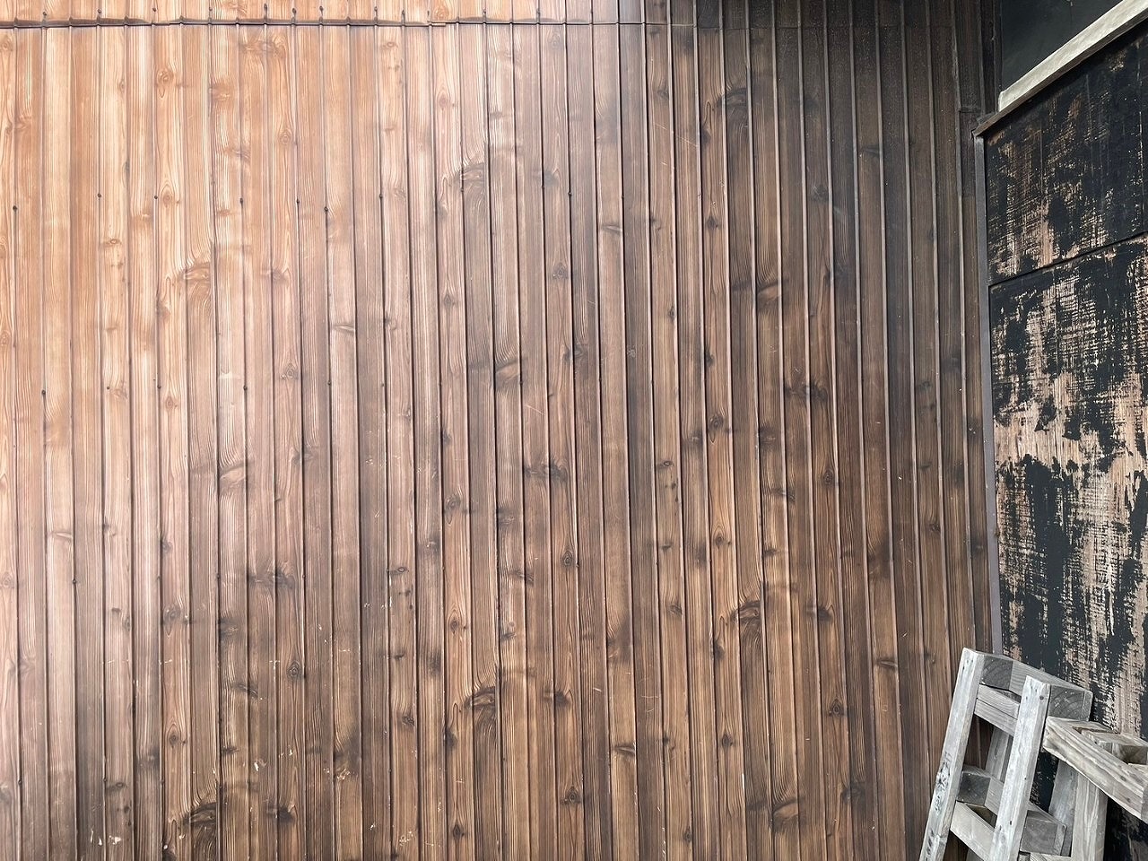 高砂市　木目調リブトタン凹み