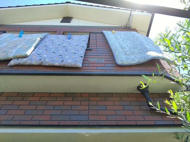 加古郡稲美町　外壁レンガめくれ