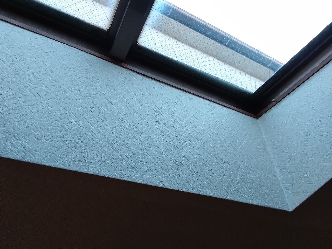 加古川市　天窓雨漏りチェック