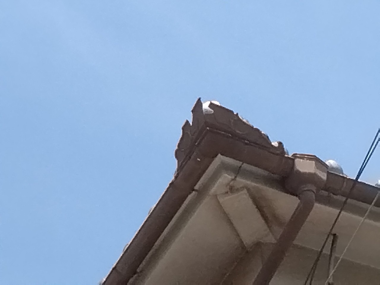 加古郡播磨町　外飾り板　破損