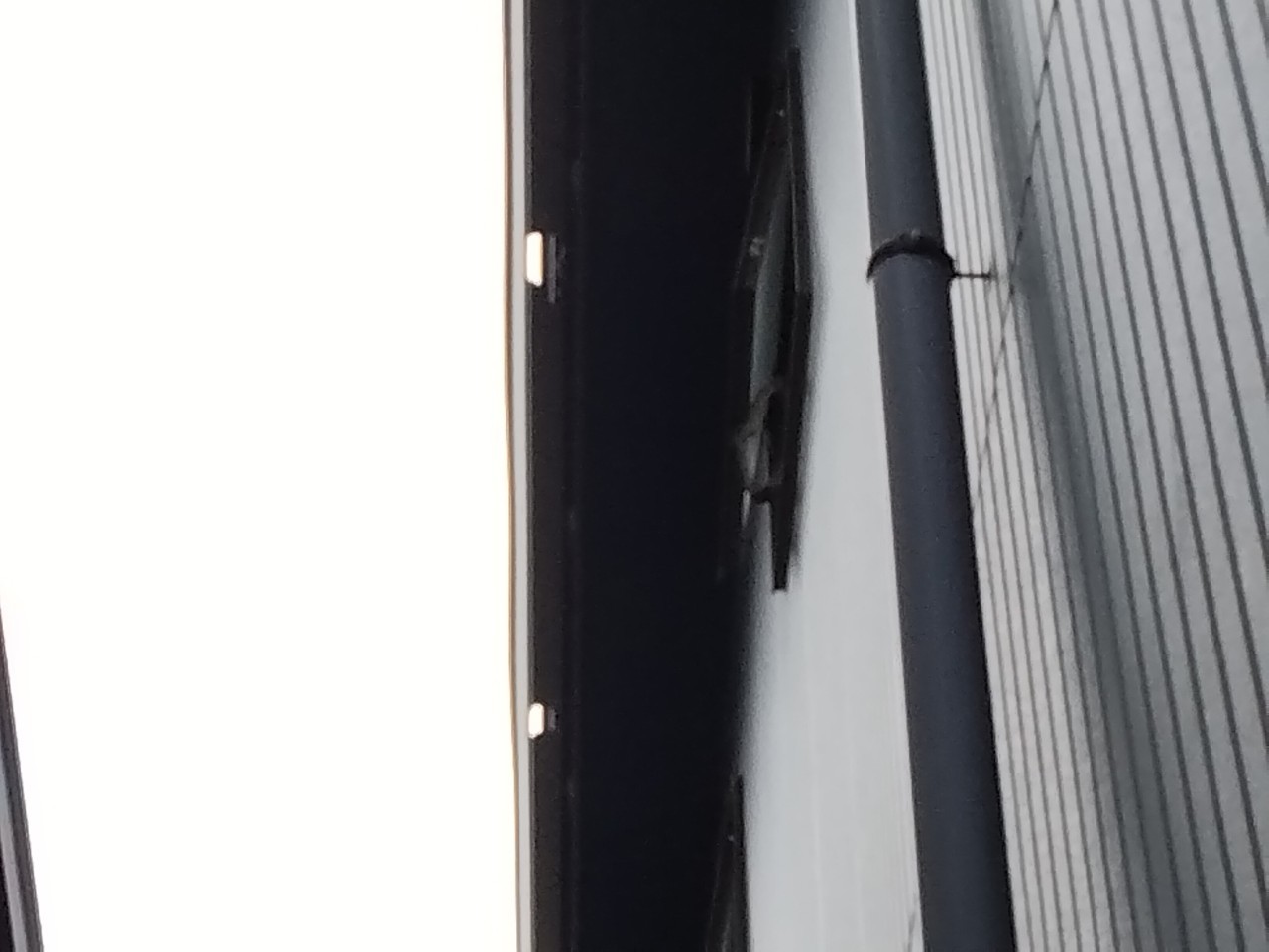 加古川市　大屋根軒樋(角樋)穴あき