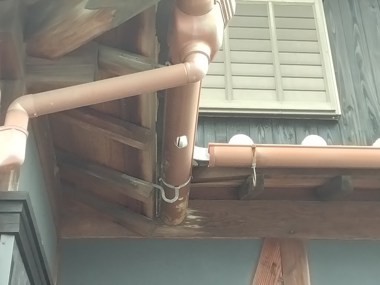 明石市　日本家屋　ひょう災害　樋