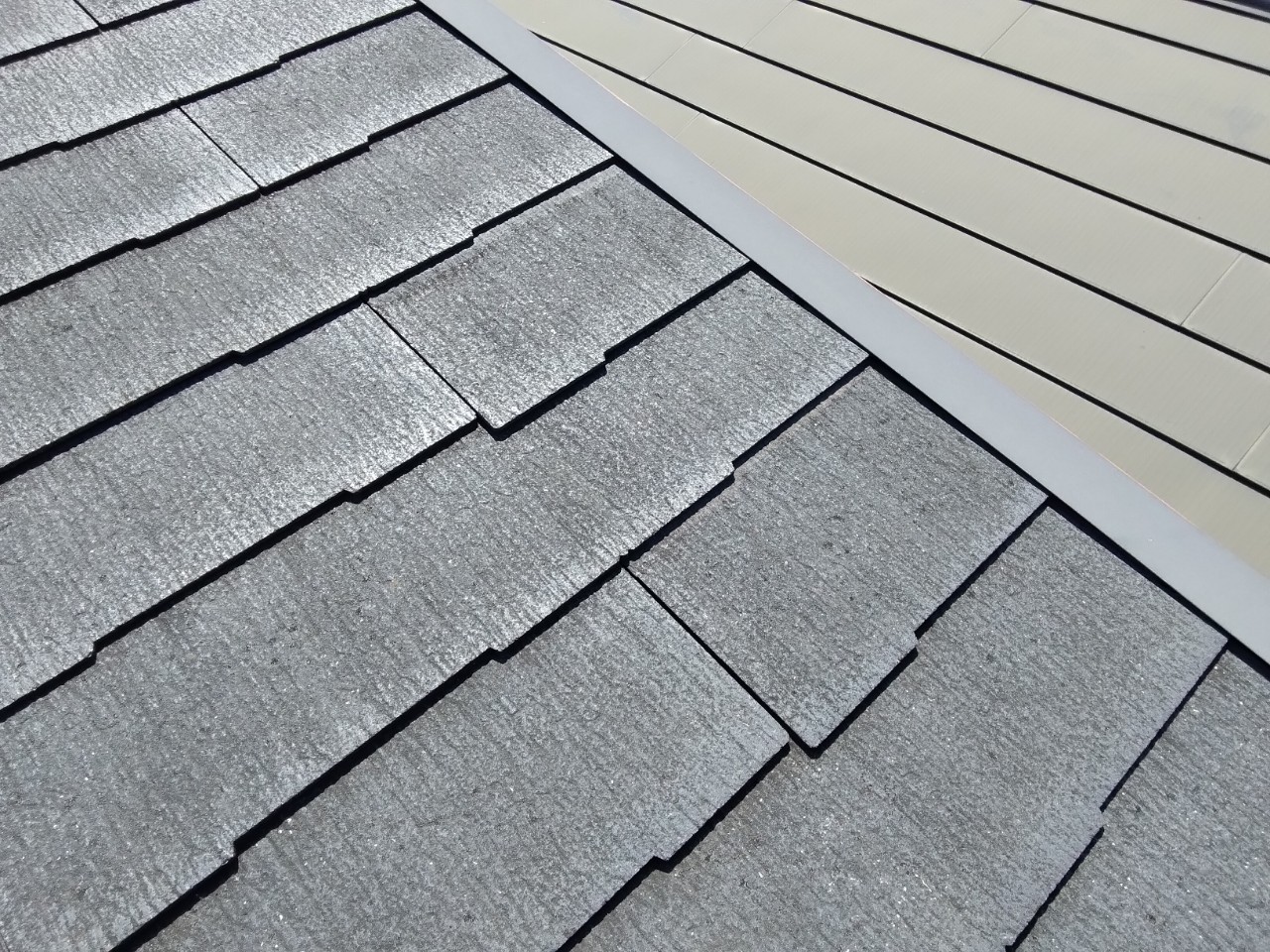 加古川市　カラーベスト(スレート)ズレ