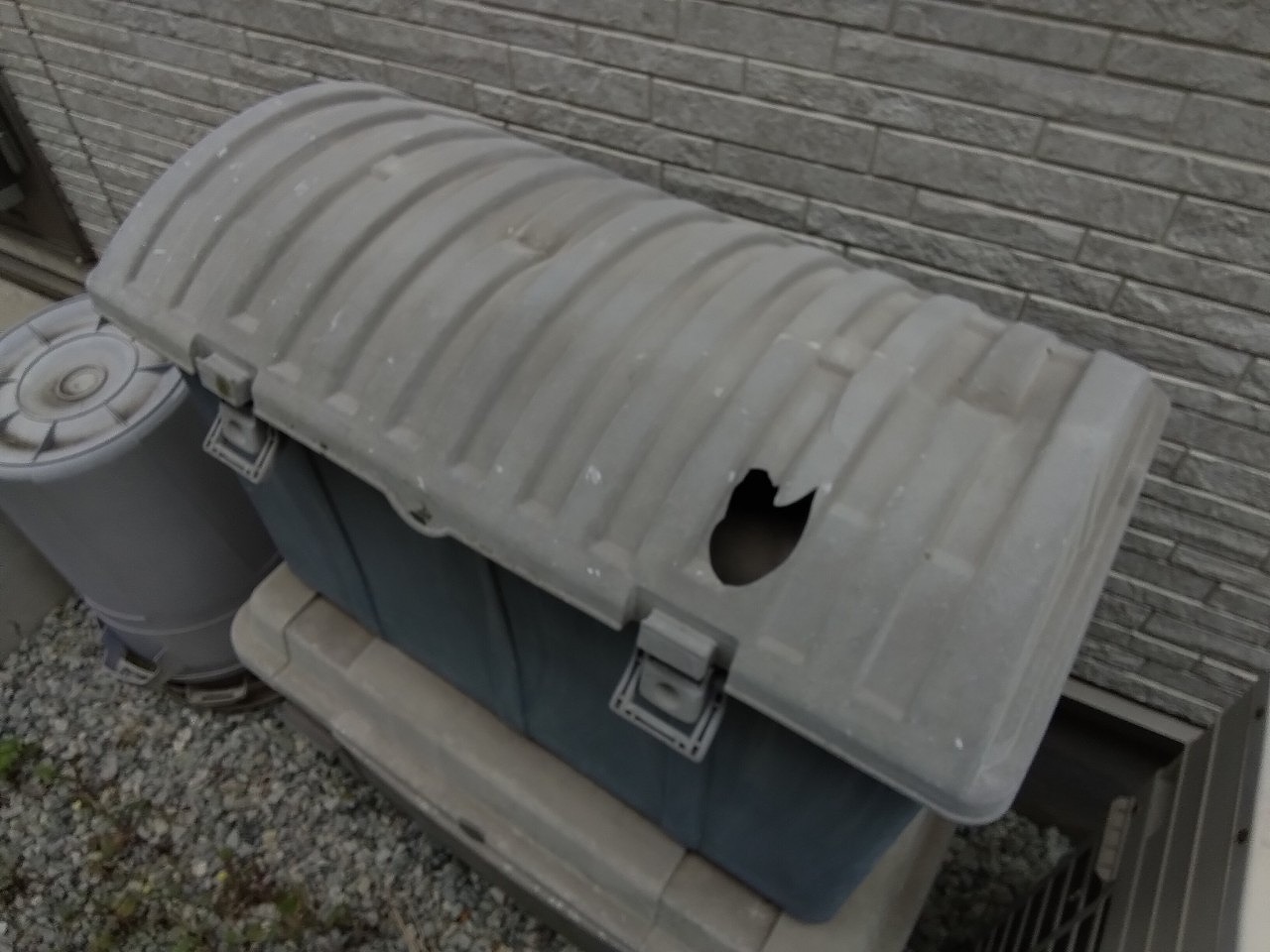 高砂市　道具箱　貫通