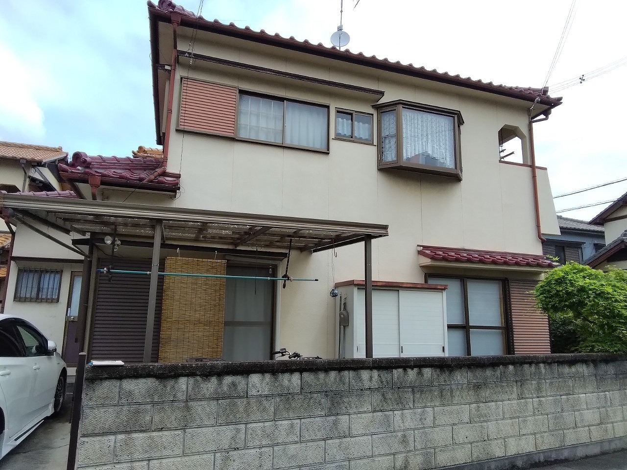 加古川市で雹被害！雨樋に穴やひび割れ発生、無料相談で火災保険修理対応