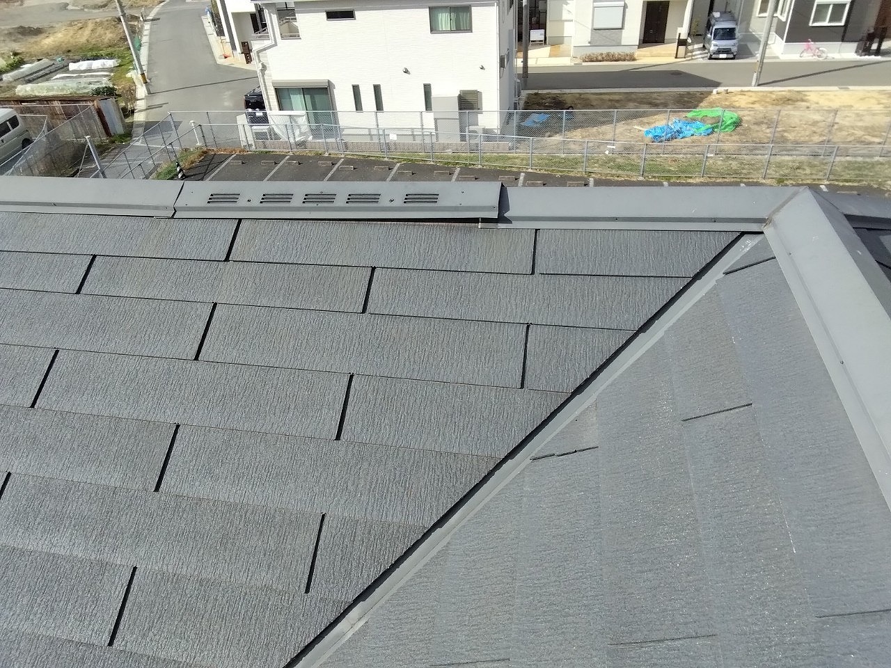 加古郡稲美町 2階建てのお家で以前来た台風後の屋根外壁点検|火災保険相談も対応