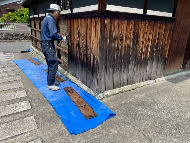 加古川市で焼き板を撤去