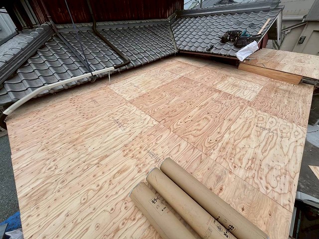 明石市　屋根の下地施工