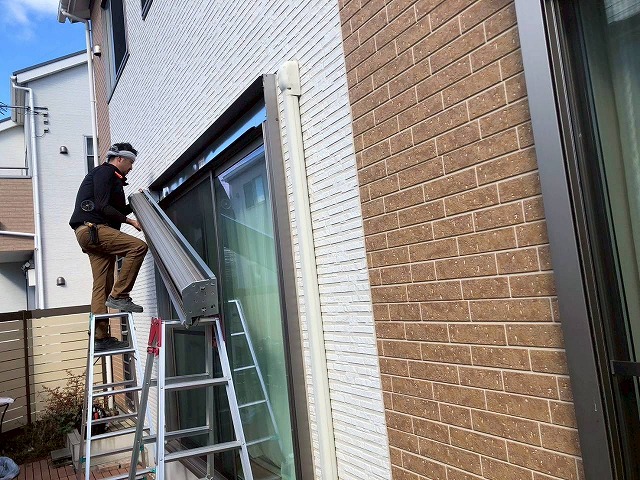 加古川市にてお風呂のシャワー一式を交換！ホース劣化による水漏れがポタポタと発生していました