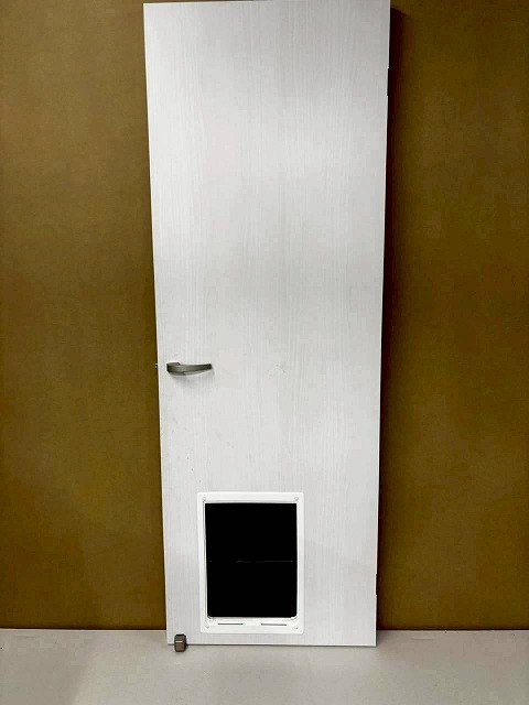 加古川市　室内扉にペットくぐーるを取り付け