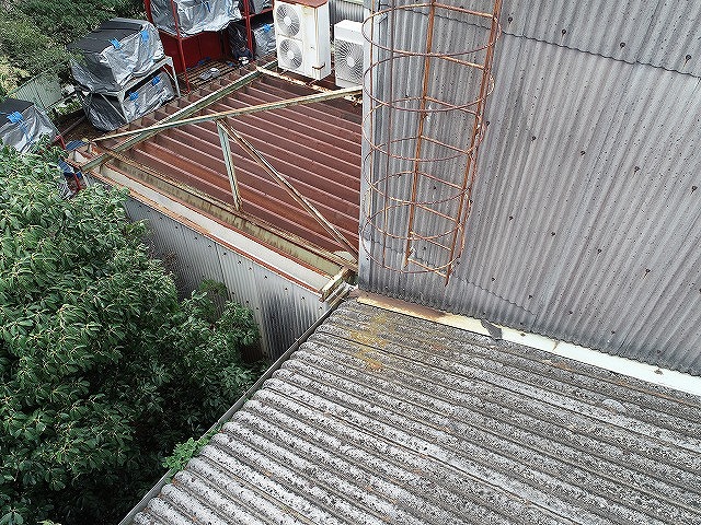 明石市　工場　中二階ドローン空撮屋根調査無料