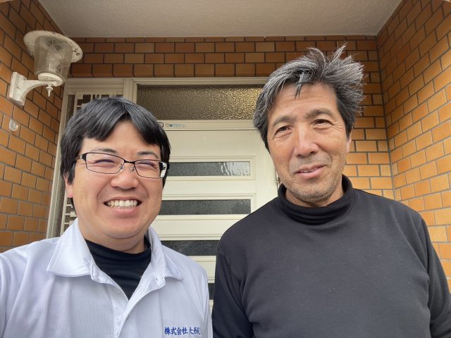 明石市　I様邸　雹で雨樋、屋根破損の被害でのご相談を頂き、雹災害箇所補修と屋根カバー工法、外壁塗装の工事にて施工させて頂きました