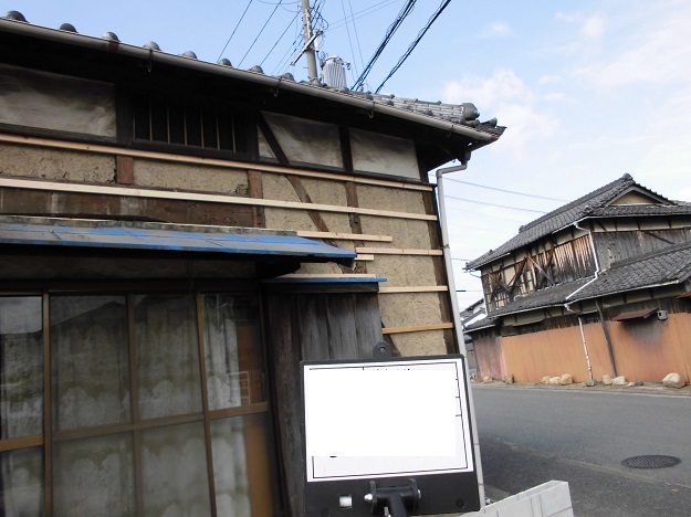 姫路市　外壁　焼き板　撤去