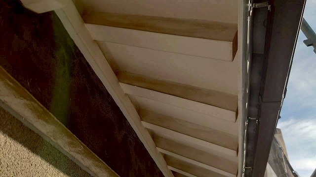 加古川市　軒天の施工完了