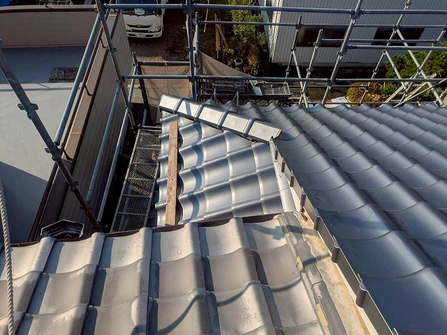 加古川市　隅棟完成の様子