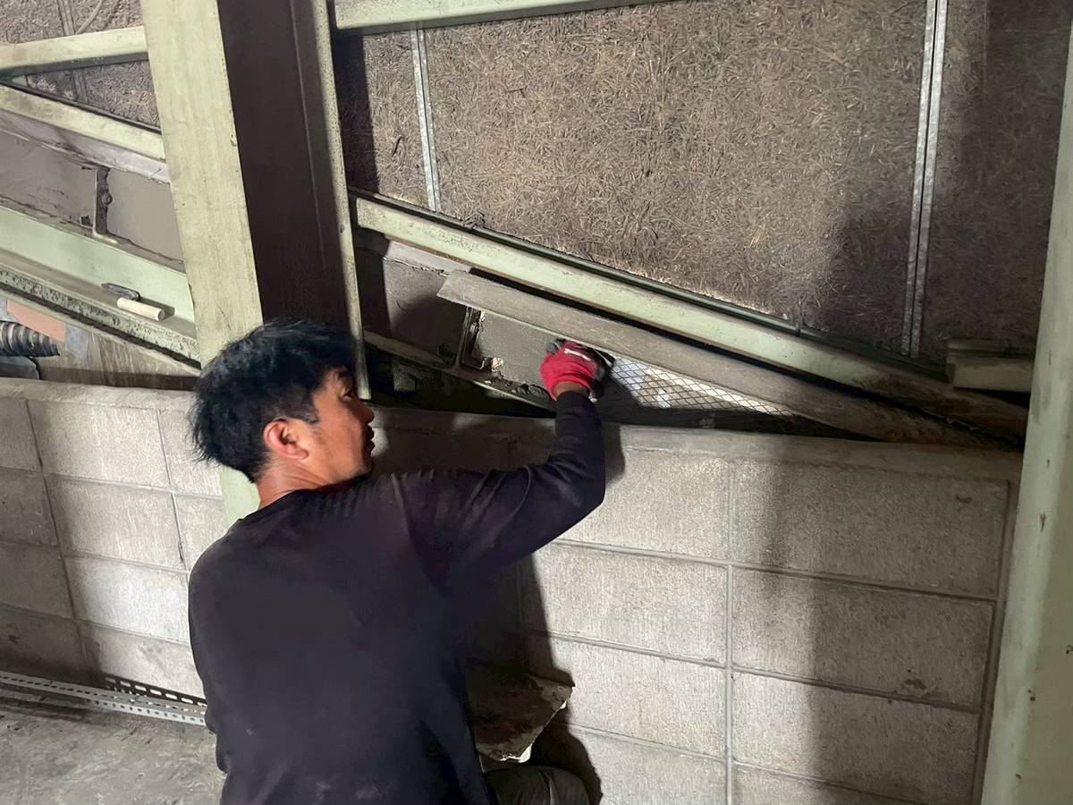 姫路市　工場　下塗り