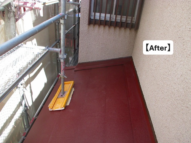 高砂市にて金属屋根材シルキーＧ２にて改修工事を行った下屋根