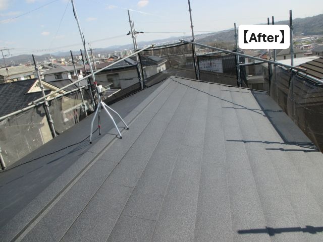 三木市にて金属屋根材の屋根