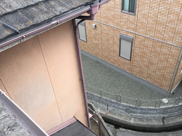 加古川市　朝日ソーラー　屋根端部
