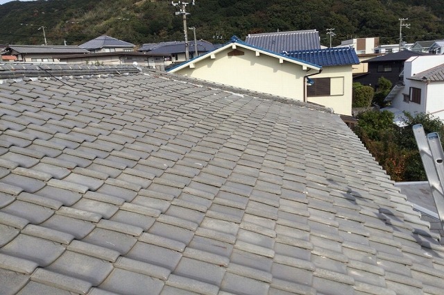 高砂市　和瓦ハイシルバー屋根全体